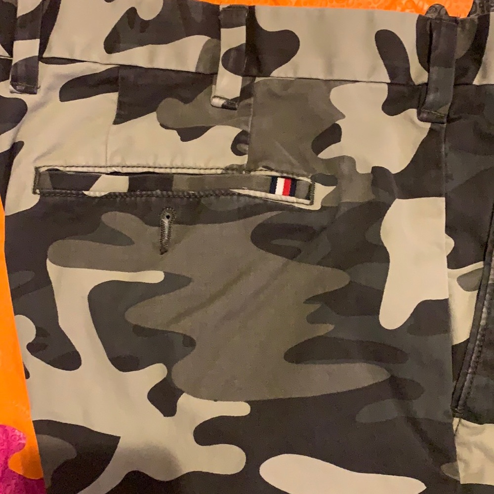 Tommy Hilfiger camouflage pants